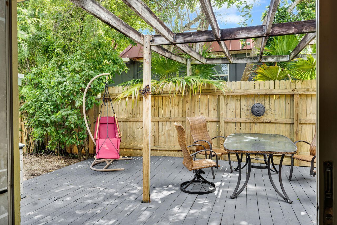 5353 Dogwood Dell Street, Marathon, FL 33050 Photo