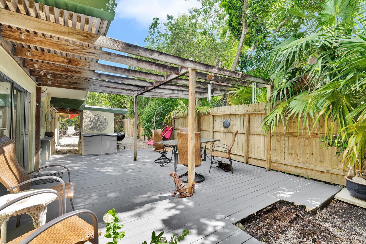 5353 Dogwood Dell Street, Marathon, FL 33050 Photo