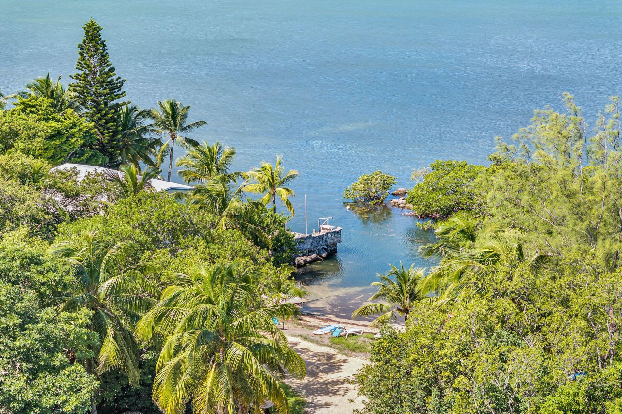 5353 Dogwood Dell Street, Marathon, FL 33050 Photo