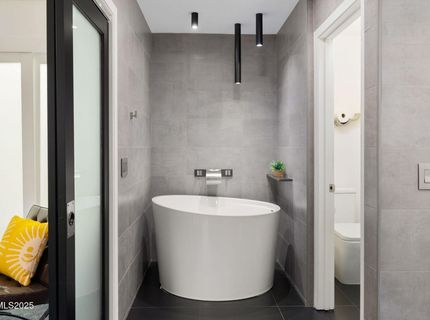 2535 W Lake Ridge Shores, Reno, NV 89519 Photo