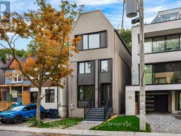 30 Winnifred Avenue, Toronto (South Riverdale), ON M4M2X3