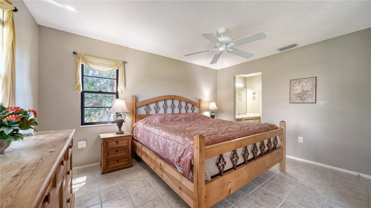 5649 Summer Side Lane, Unit 41B, Sarasota, FL 34231 Photo