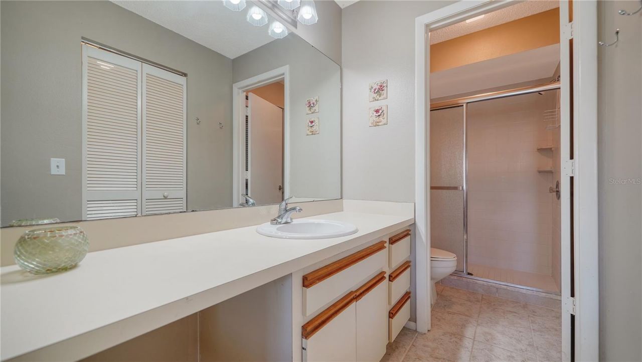 5649 Summer Side Lane, Unit 41B, Sarasota, FL 34231 Photo