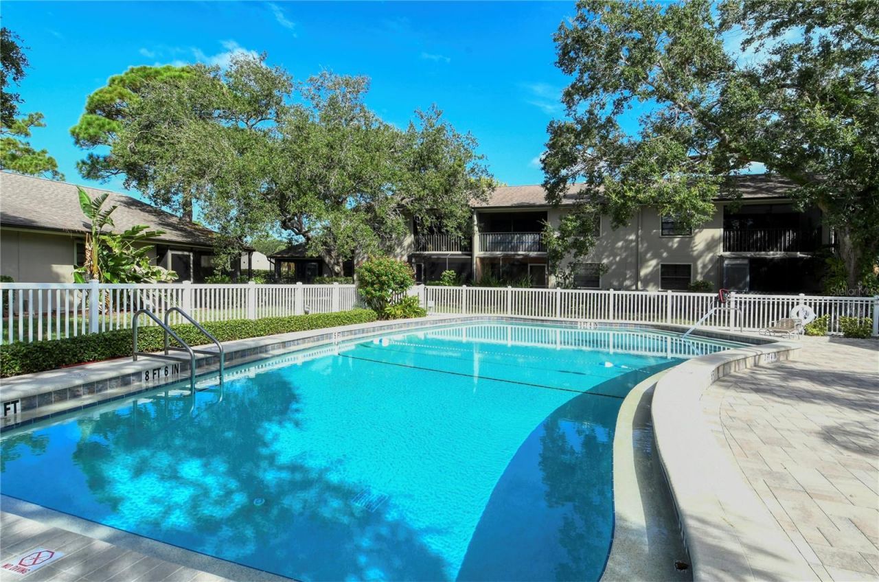 5649 Summer Side Lane, Unit 41B, Sarasota, FL 34231 Photo