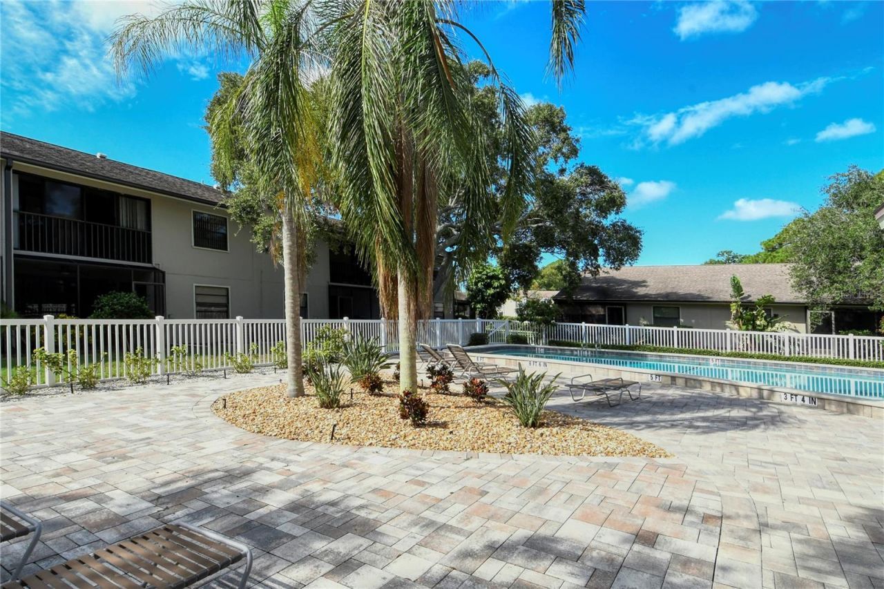 5649 Summer Side Lane, Unit 41B, Sarasota, FL 34231 Photo