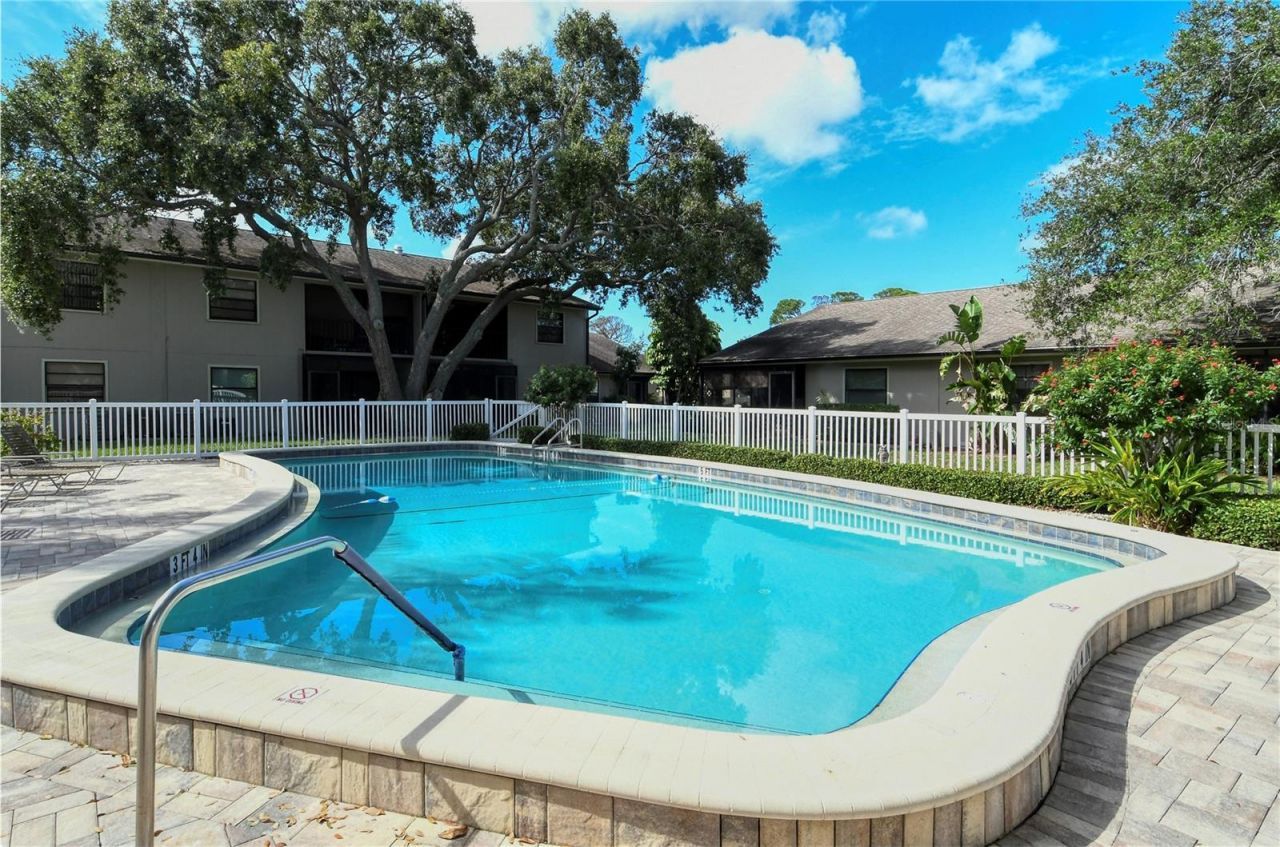 5649 Summer Side Lane, Unit 41B, Sarasota, FL 34231 Photo