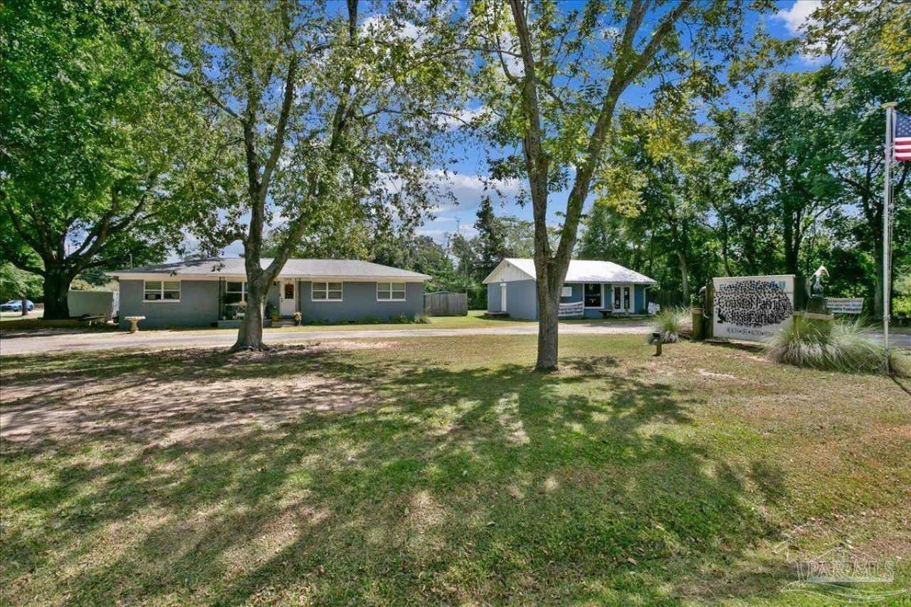 5346 & 5336 N Blue Angel Pkwy Pensacola, FL 32526