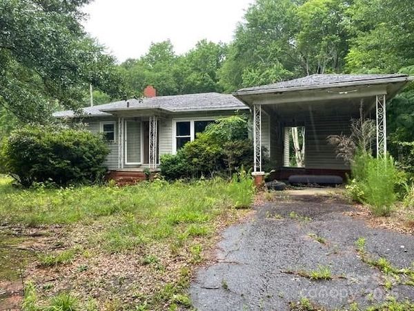 1769 N Nc 16 Highway, Denver, NC 28037