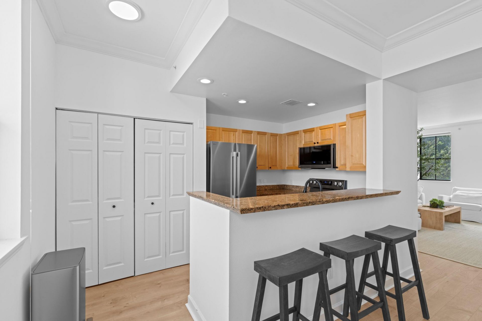 687 Hibiscus Street, West Palm Beach, FL 33401 Photo