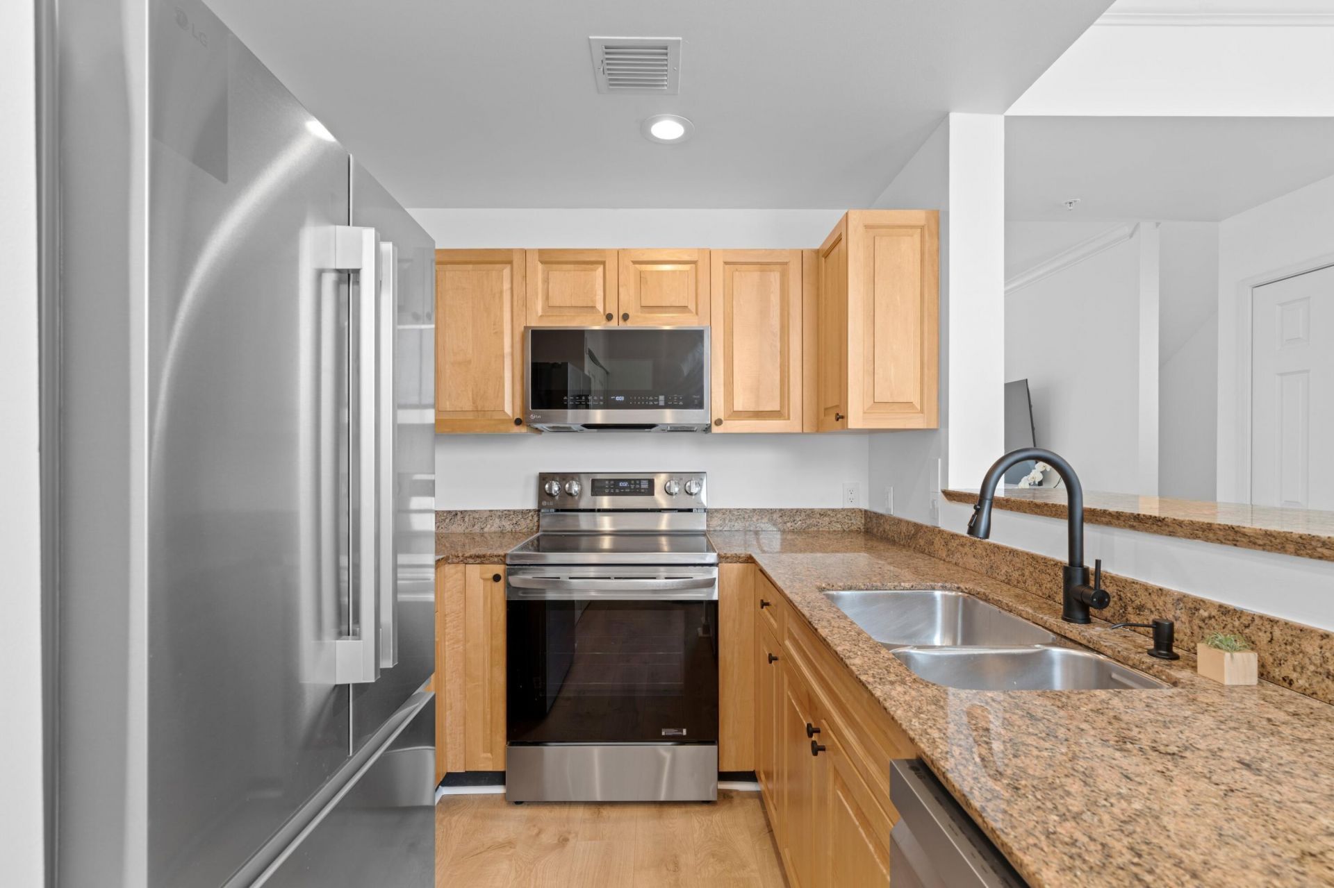 687 Hibiscus Street, West Palm Beach, FL 33401 Photo