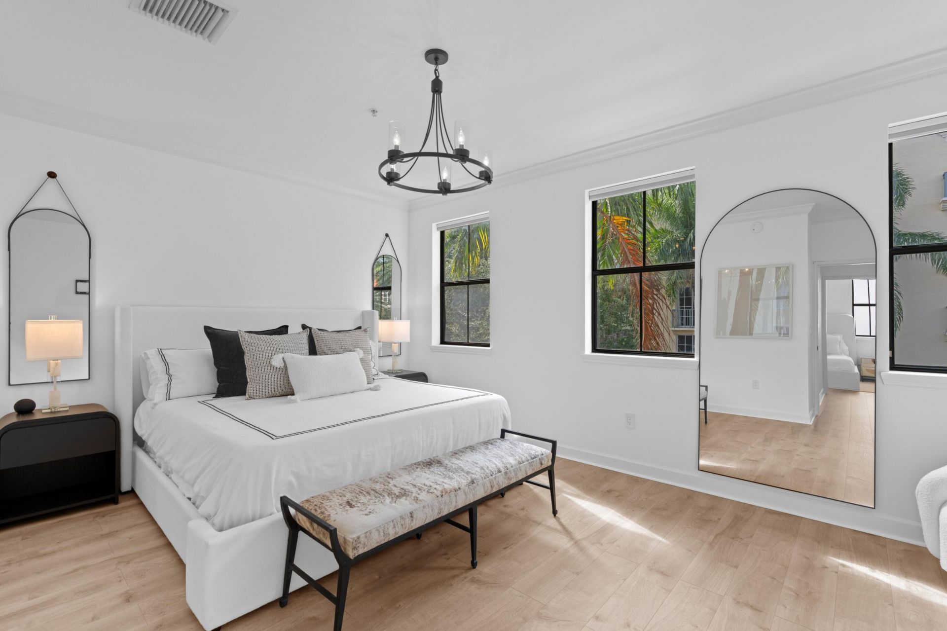 687 Hibiscus Street, West Palm Beach, FL 33401 Photo