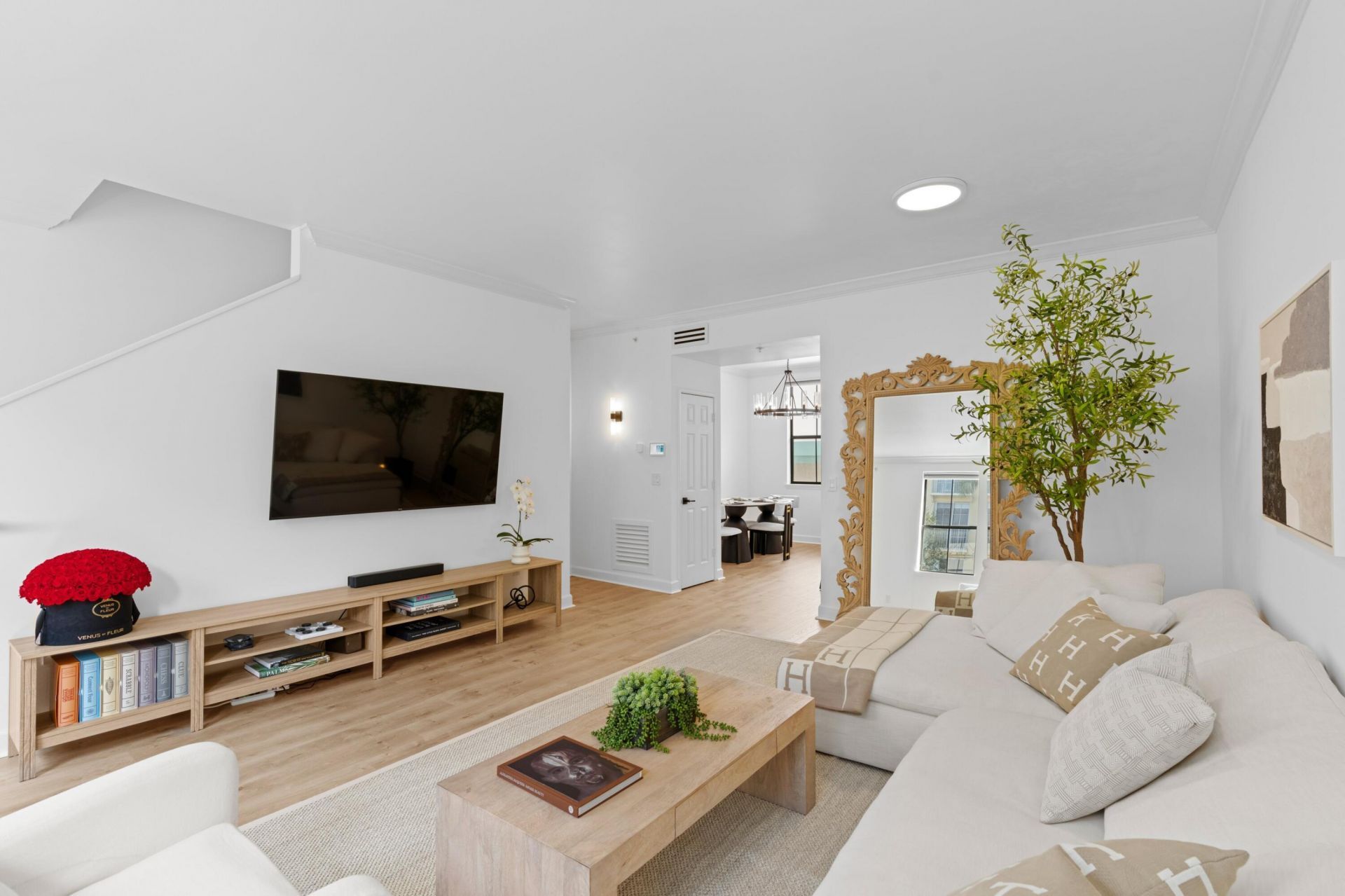 687 Hibiscus Street, West Palm Beach, FL 33401 Photo