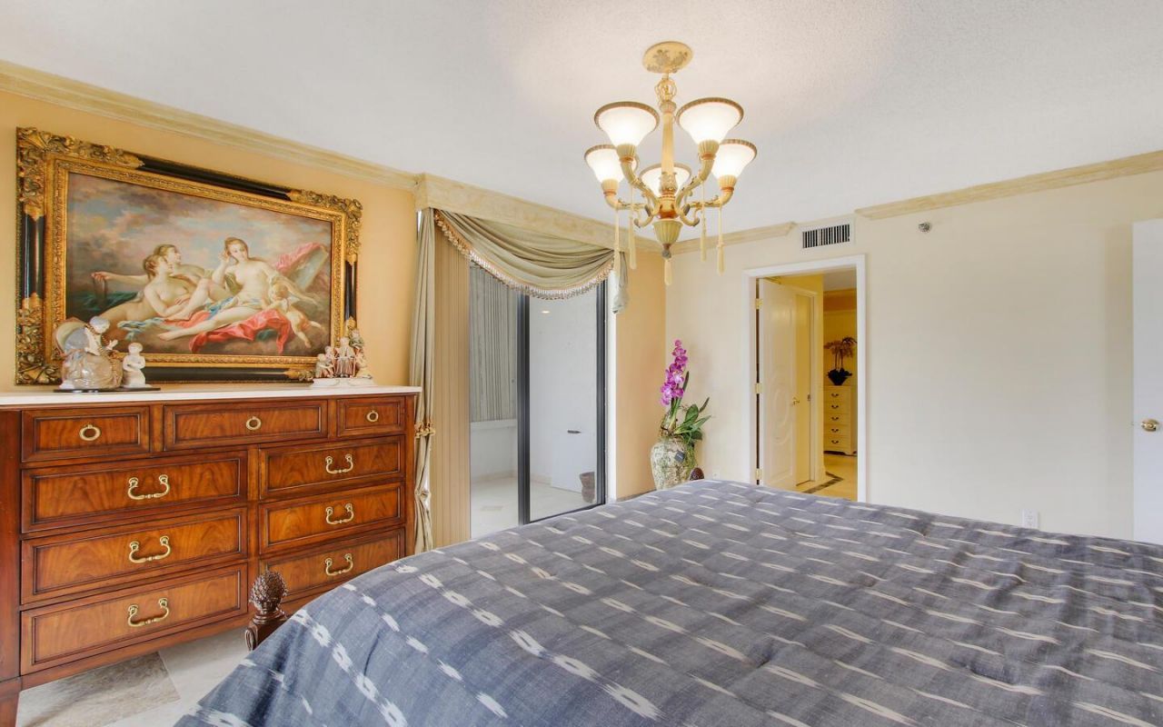 9950 S Ocean Drive, Unit 301, Jensen Beach, FL 34957 Photo