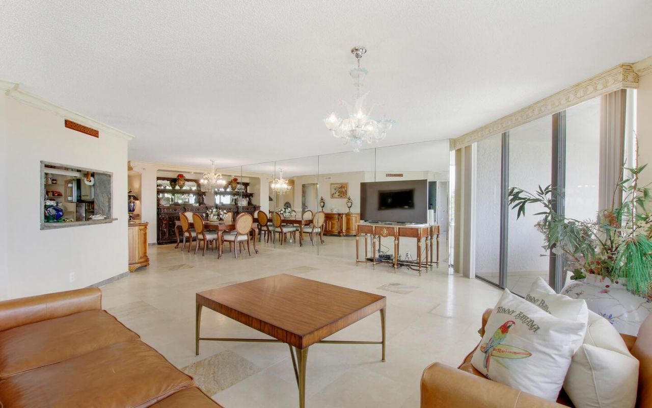 9950 S Ocean Drive, Unit 301, Jensen Beach, FL 34957 Photo