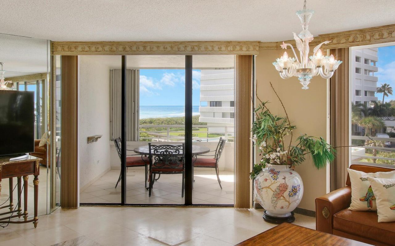 9950 S Ocean Drive, Unit 301, Jensen Beach, FL 34957 Photo