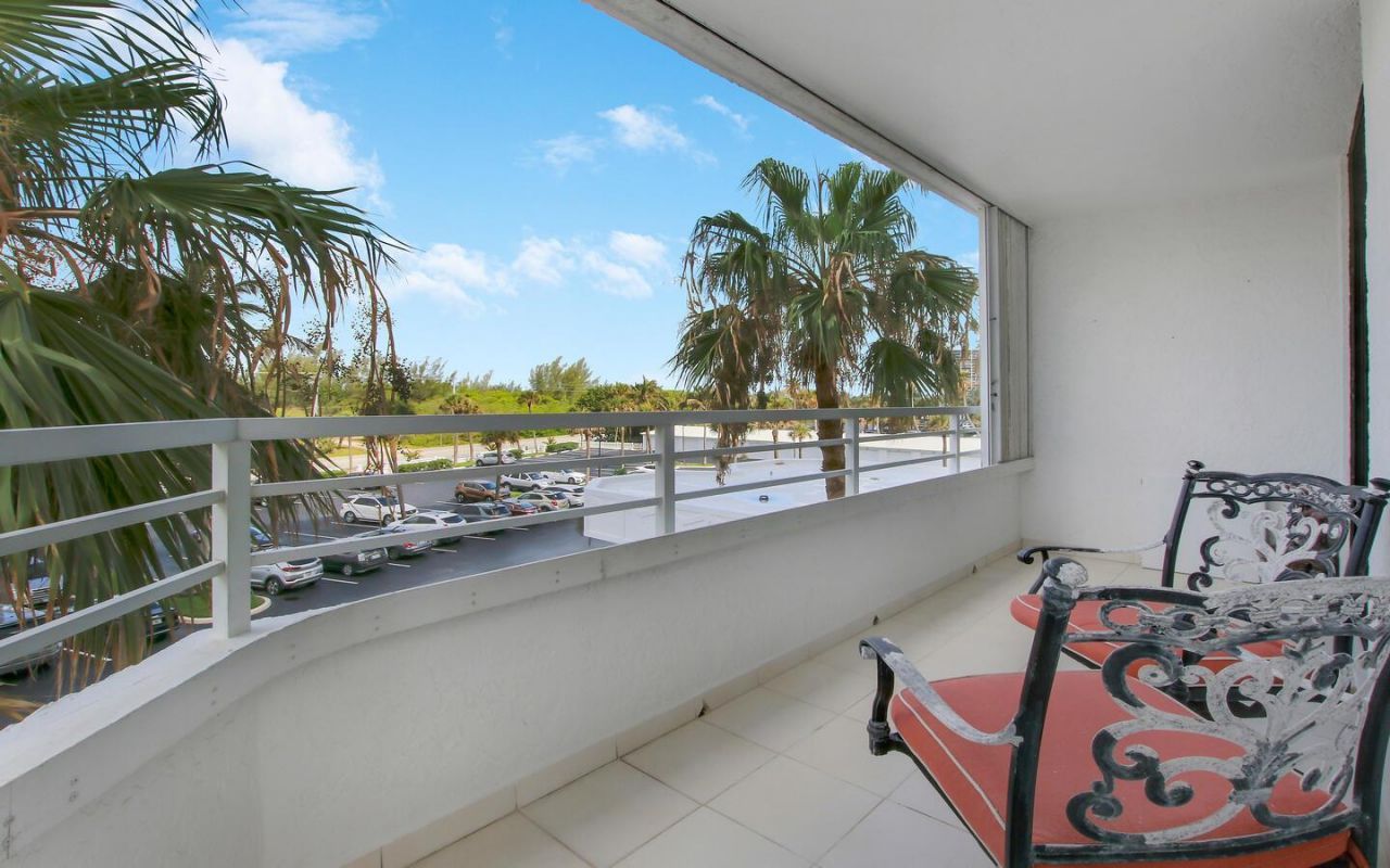 9950 S Ocean Drive, Unit 301, Jensen Beach, FL 34957 Photo