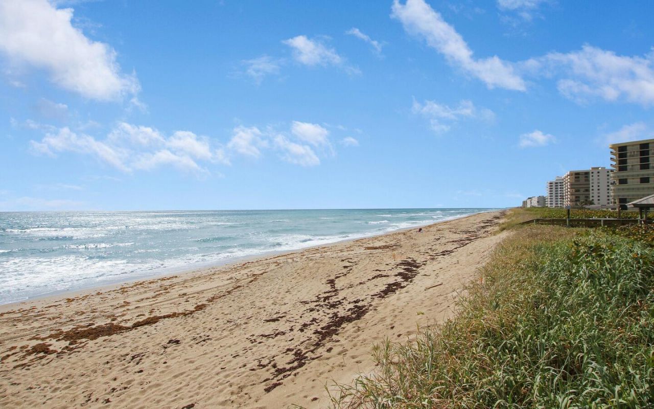 9950 S Ocean Drive, Unit 301, Jensen Beach, FL 34957 Photo