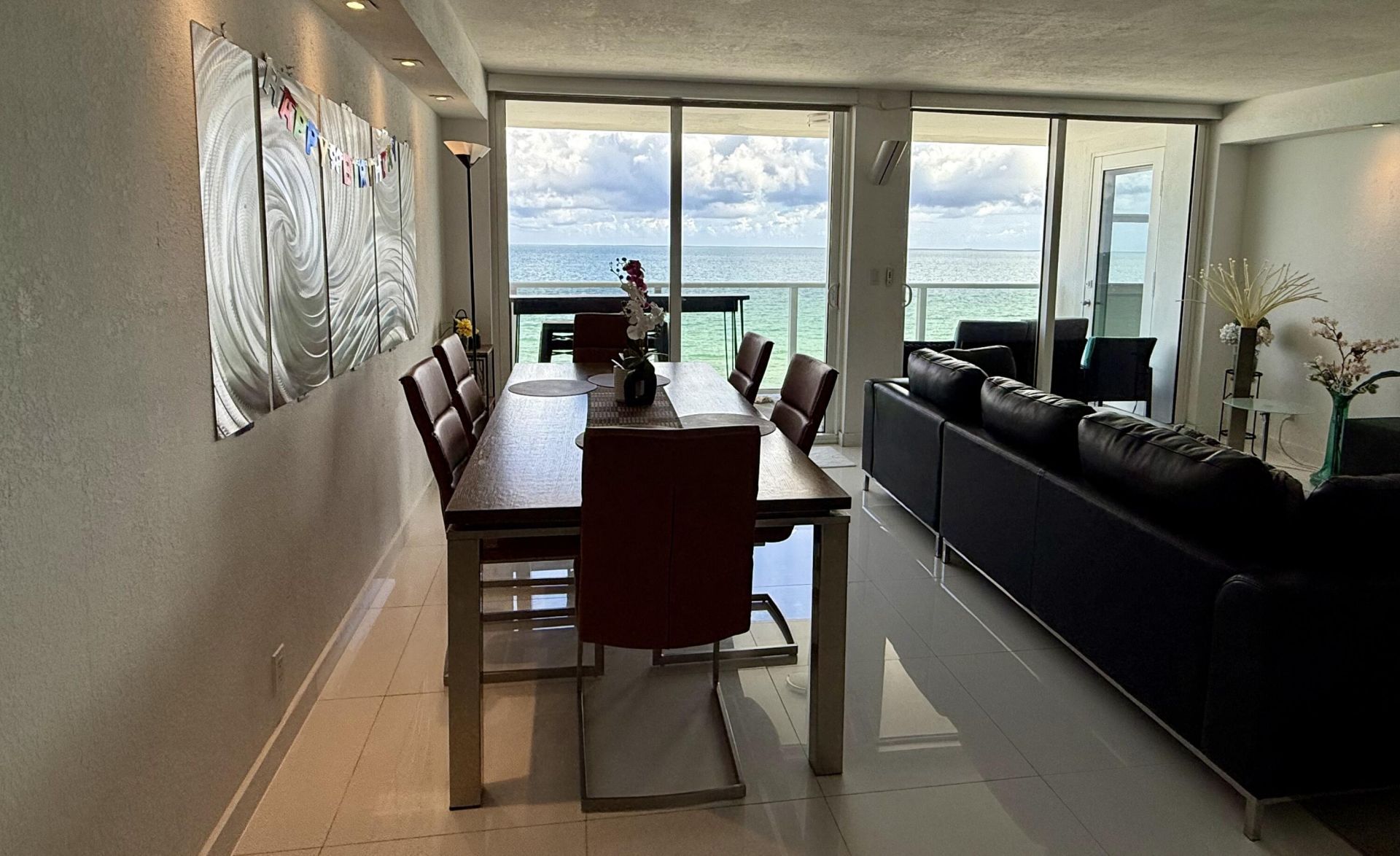 1890 S Ocean Drive, Unit 703, Hallandale Beach, FL 33009 Photo