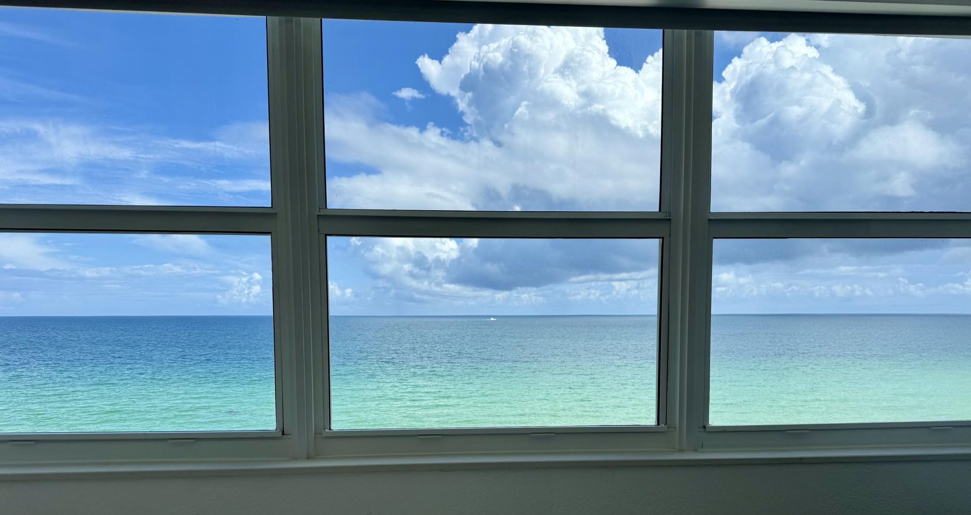 1890 S Ocean Drive, Unit 703, Hallandale Beach, FL 33009 Photo