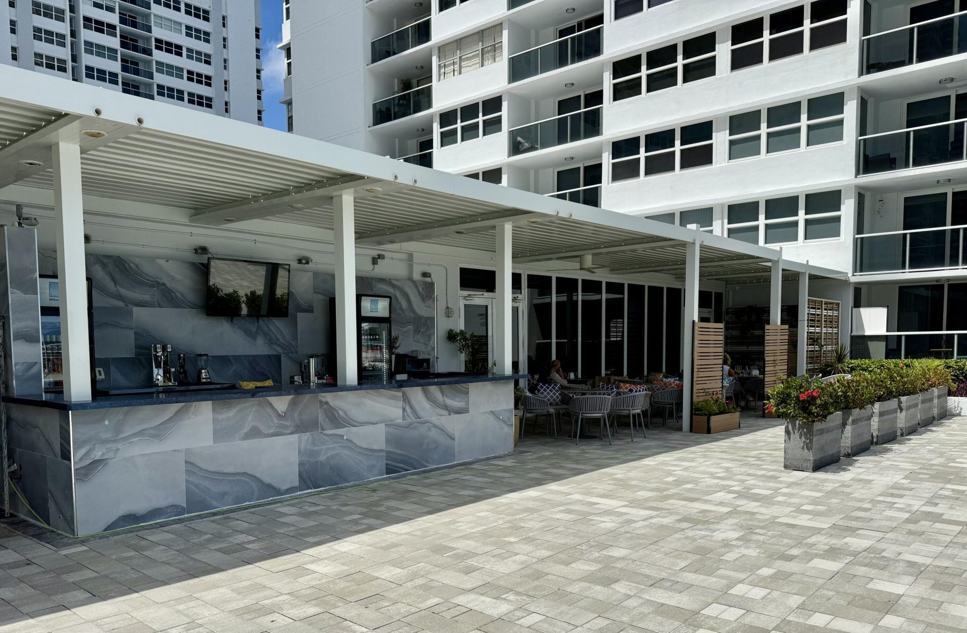 1890 S Ocean Drive, Unit 703, Hallandale Beach, FL 33009 Photo