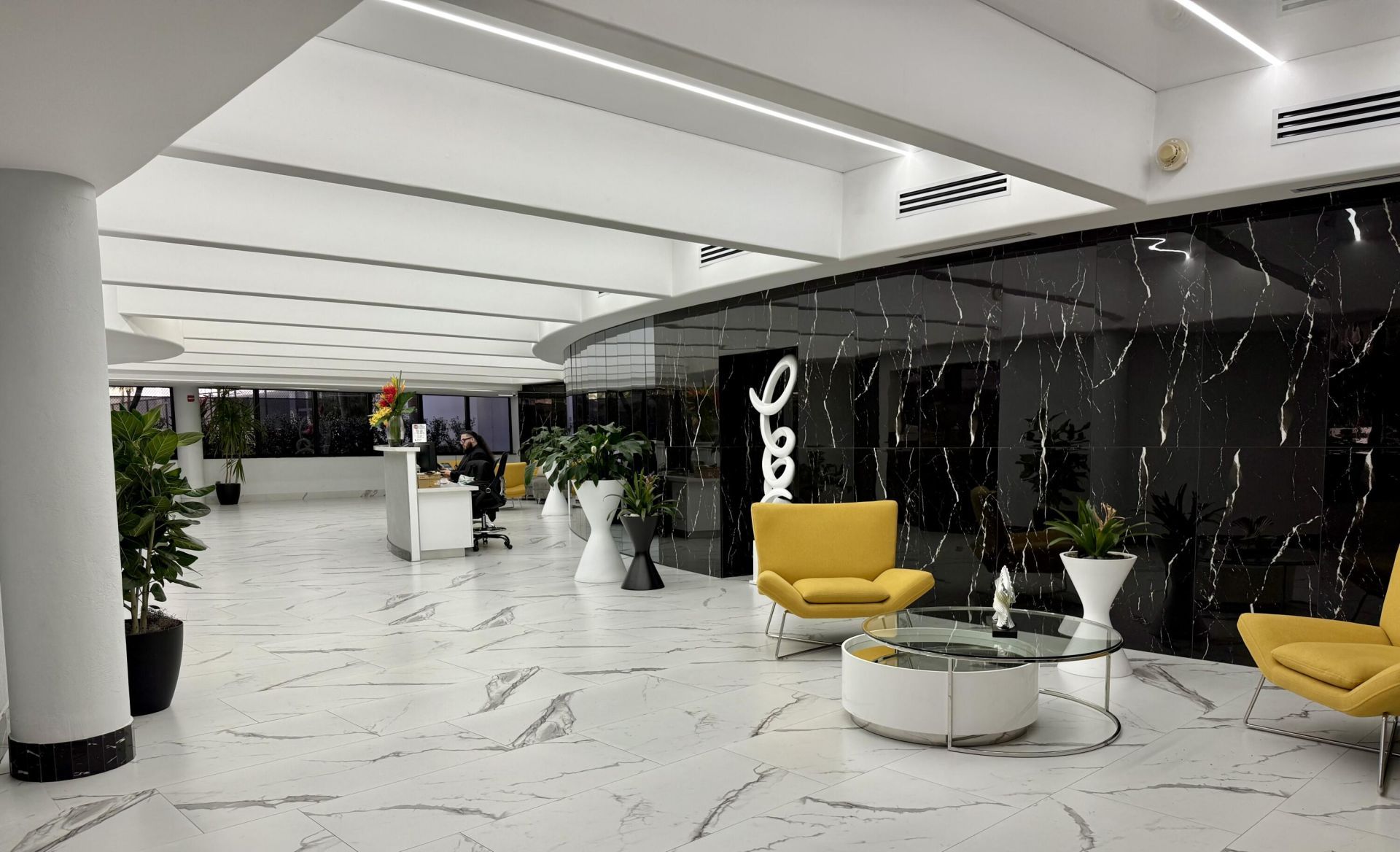 1890 S Ocean Drive, Unit 703, Hallandale Beach, FL 33009 Photo