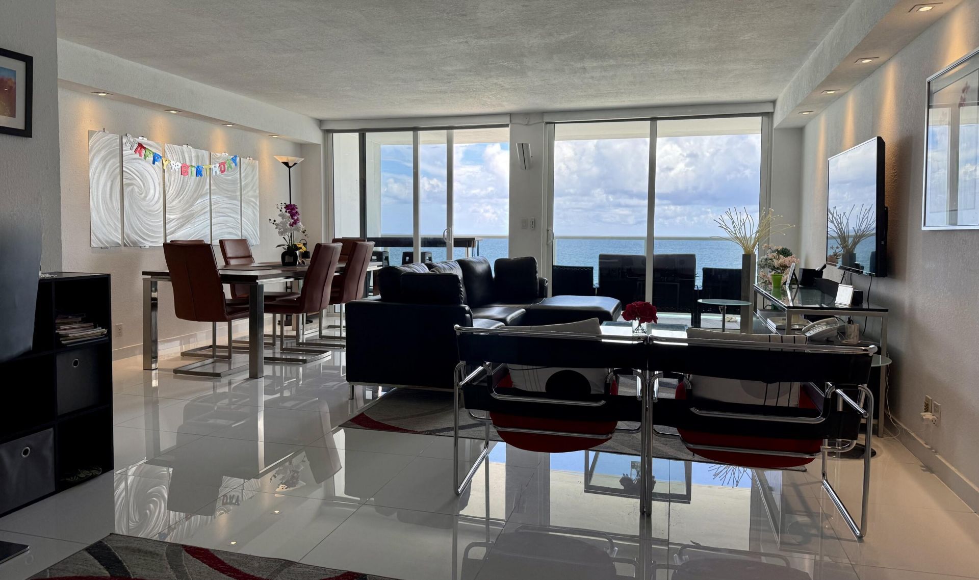 1890 S Ocean Drive, Unit 703, Hallandale Beach, FL 33009 Photo