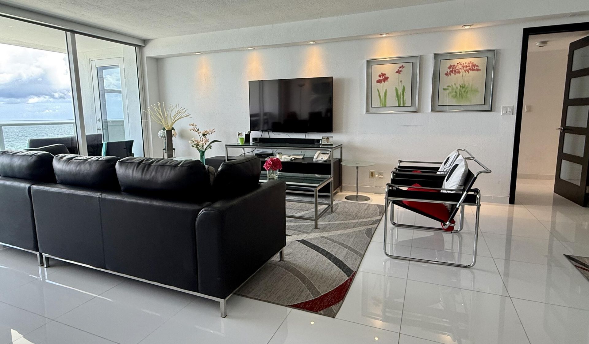 1890 S Ocean Drive, Unit 703, Hallandale Beach, FL 33009 Photo