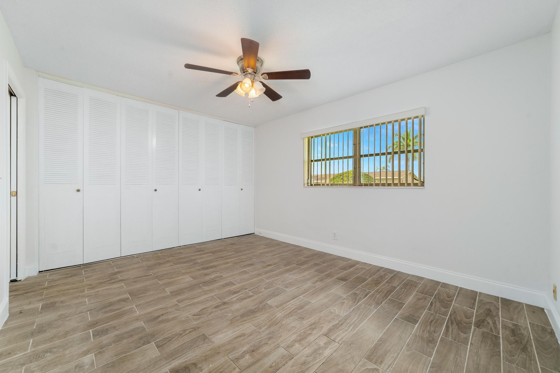 2567 Dudley Drive W, Unit F, West Palm Beach, FL 33415 Photo