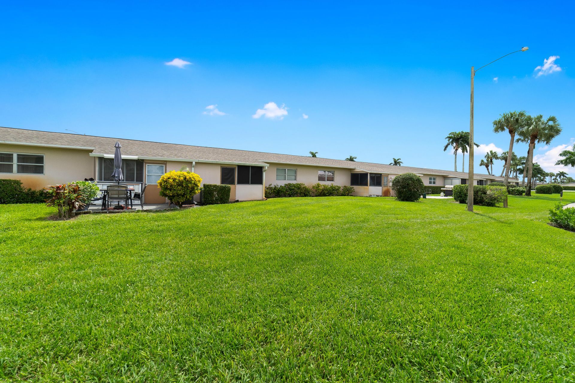 2567 Dudley Drive W, Unit F, West Palm Beach, FL 33415 Photo