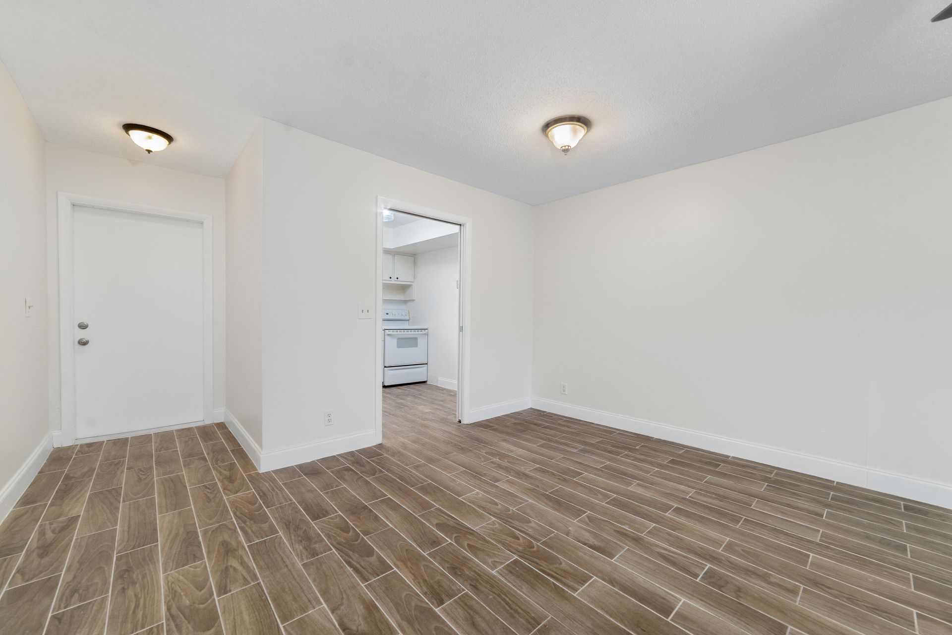 2567 Dudley Drive W, Unit F, West Palm Beach, FL 33415 Photo