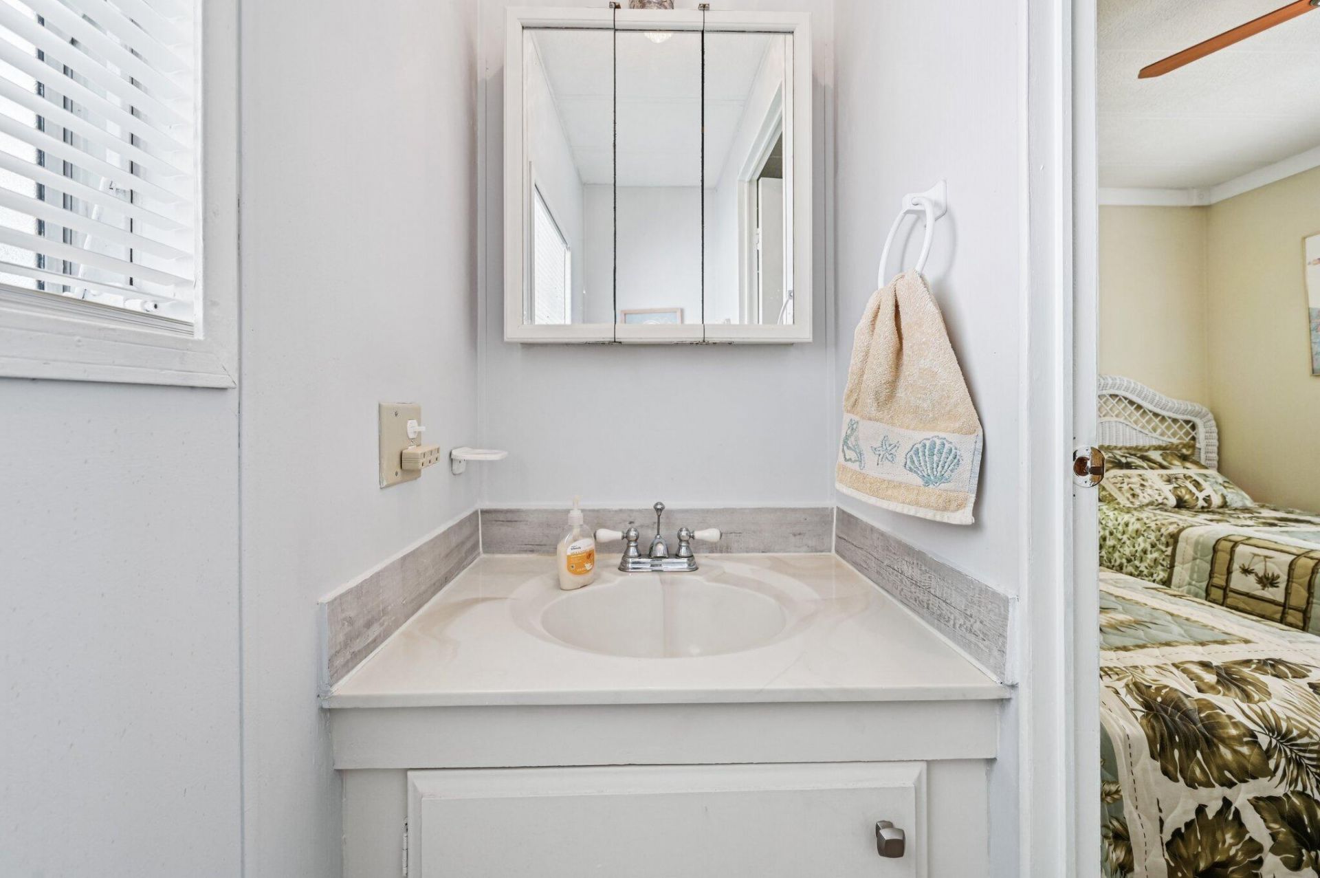 4756 NE Blue Heron Lane, Jensen Beach, FL 34957 Photo