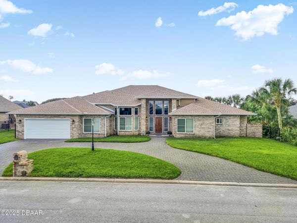 16 Julie Drive, Ormond Beach, FL 32176