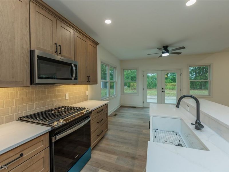 396 Reserve Avenue, Oberlin, OH 44074 Photo 5