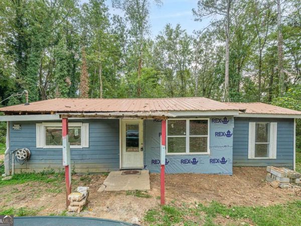 500 Gayle Drive SE, Acworth, GA 30102