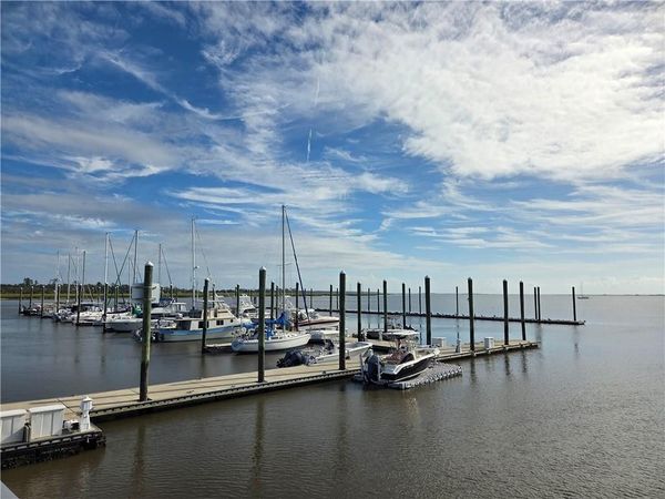 100 Marina Drive, St. Simons Island, GA 31522