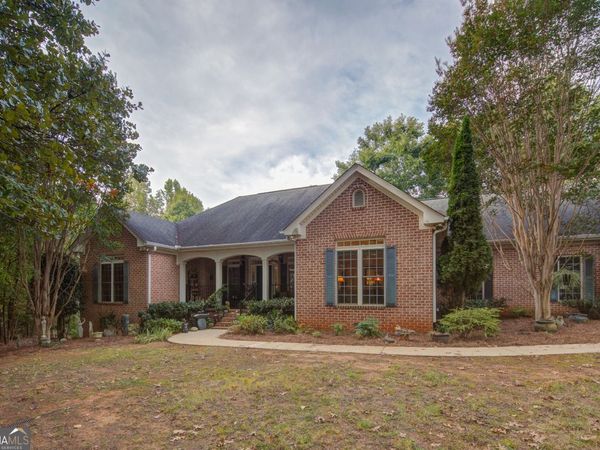 1170 Calhoun Road, Dahlonega, GA 30533