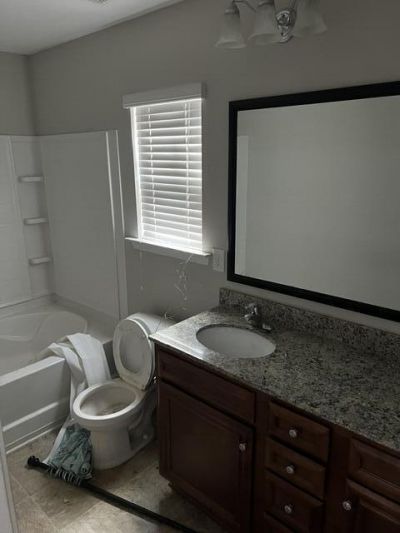 912 Dovefield Lane Photo 5