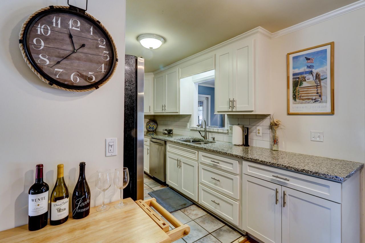 23 24th Avenue Photo 13