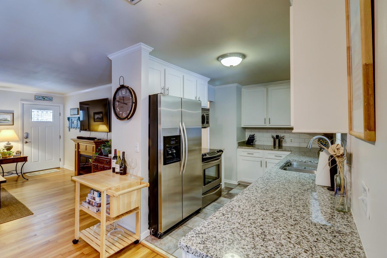 23 24th Avenue Photo 15