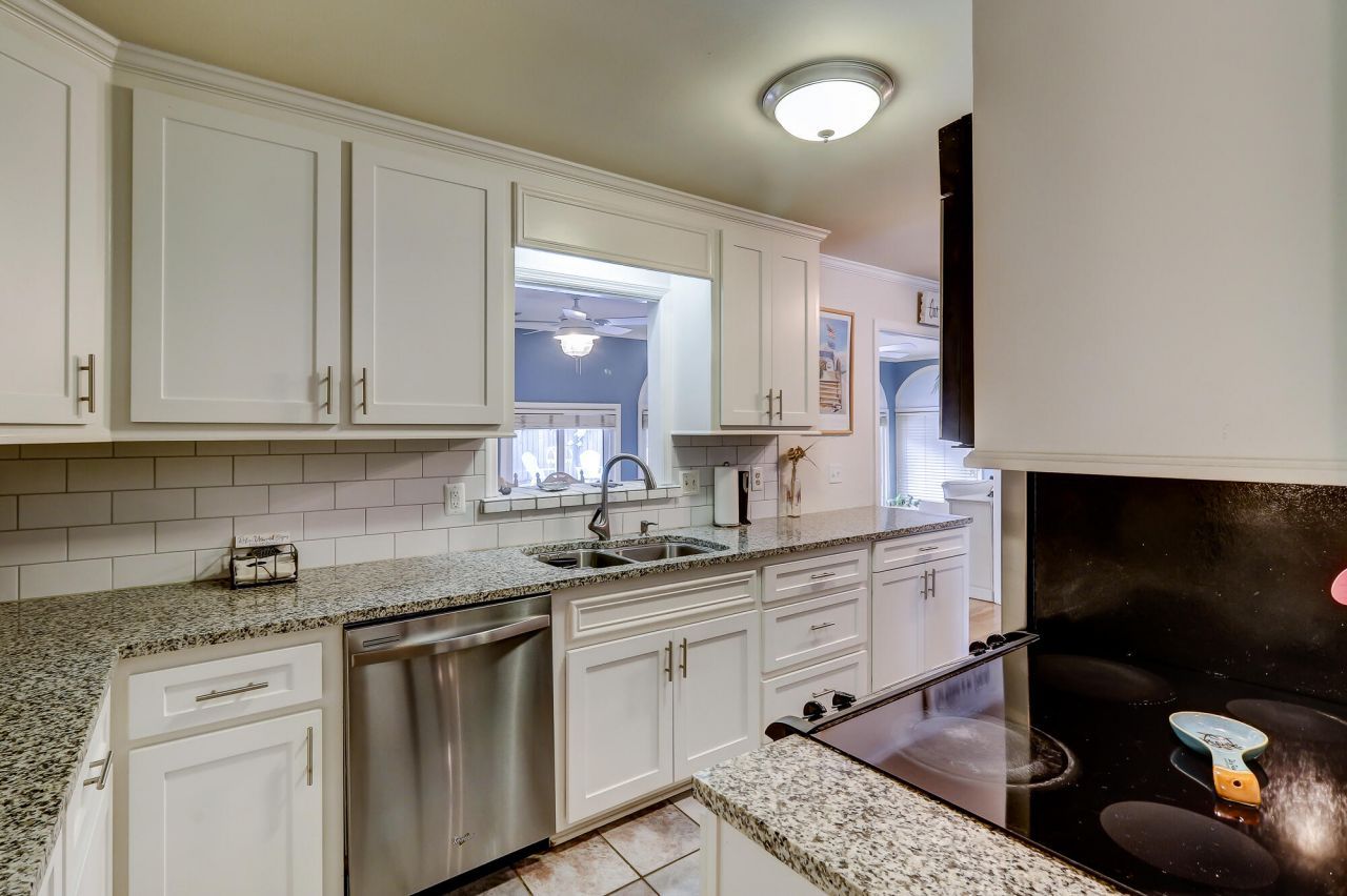 23 24th Avenue Photo 17