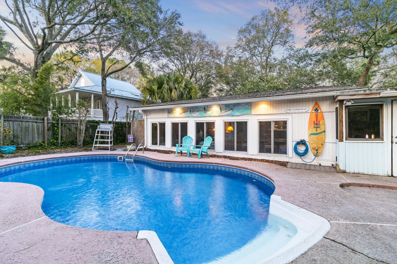 23 24th Avenue Photo 2