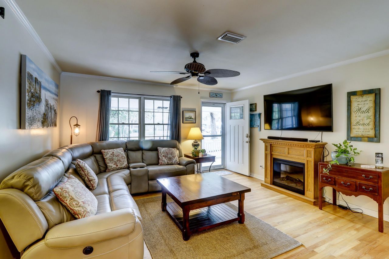 23 24th Avenue Photo 7