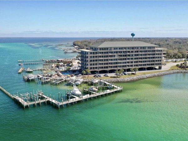 5 Calhoun Avenue, Unit 407, Destin, FL 32541