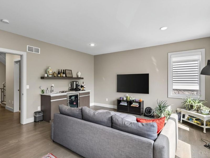 436 Boal Street, Cincinnati, OH 45202 Photo 16