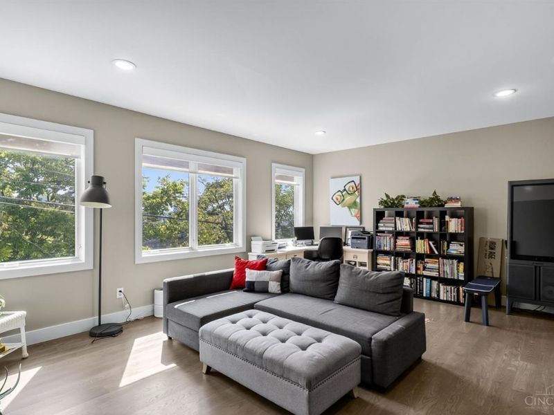 436 Boal Street, Cincinnati, OH 45202 Photo 17