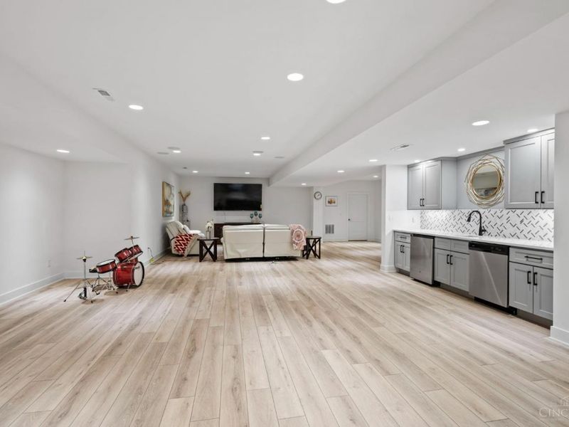 15 Old Orchard Lane, Indian Hill, OH 45242 Photo 51