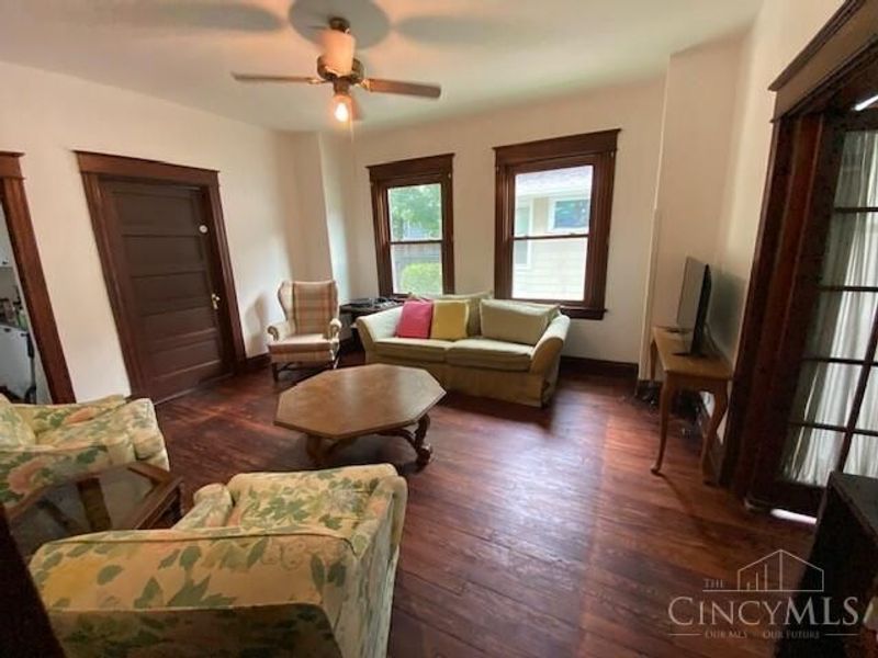 3109 Linwood Avenue, Cincinnati, OH 45208 Photo 8