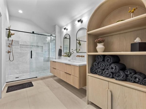 624 Mossycup Oak Drive, Plano, TX 75025