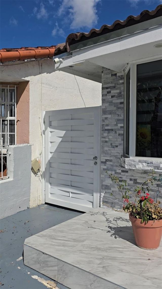 11465 NW 88th Ct, Hialeah Gardens, FL 33018 Photo