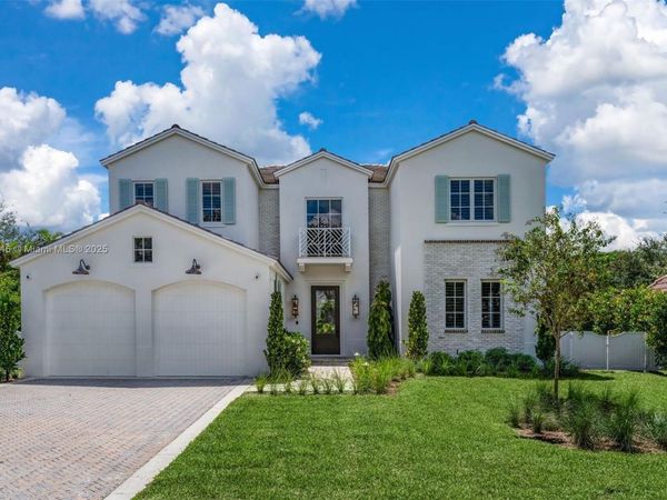 5950 SW 83rd St, South Miami, FL 33143